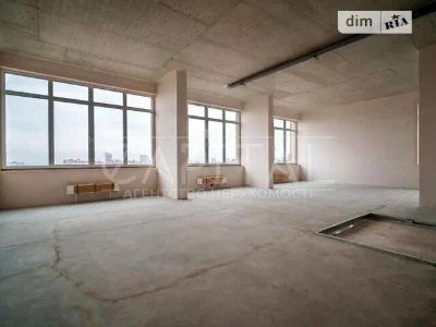 Sale of 3-room apartment 234 sq. m on Obolonskyi street, PR-T district