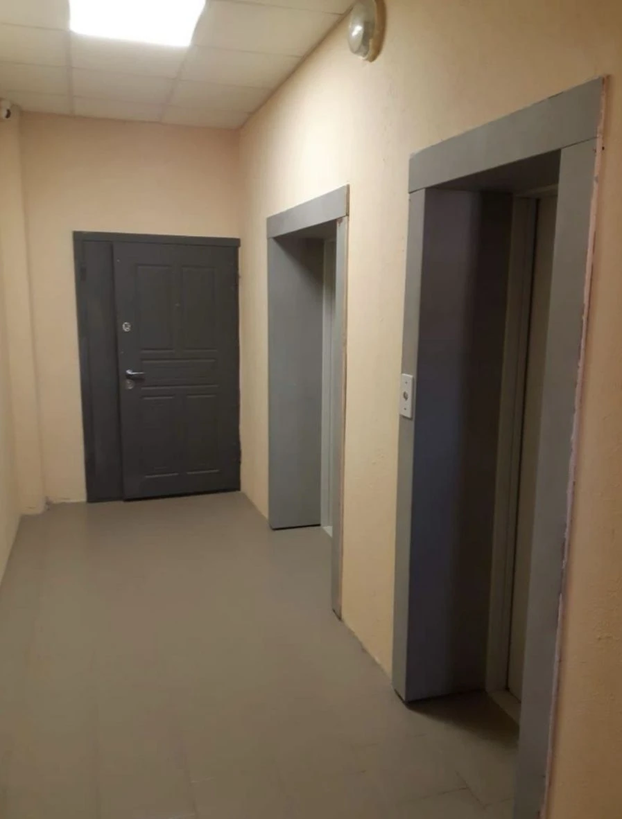 2х  комн. в 3 х комн. квартиру  70 кв..м  в центре . СРОЧНО