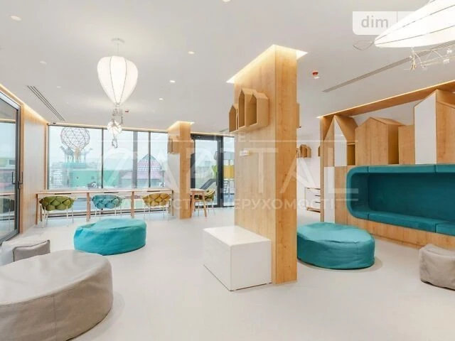 Sale of 3-room apartment 234 sq. m on Obolonskyi street, PR-T district