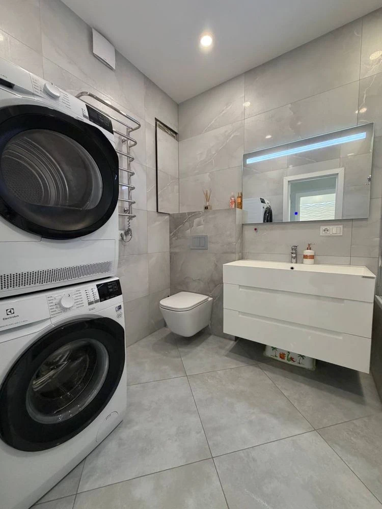 Продам квартиру Каманина Аркадия 32 Жемчужина вид моря две с