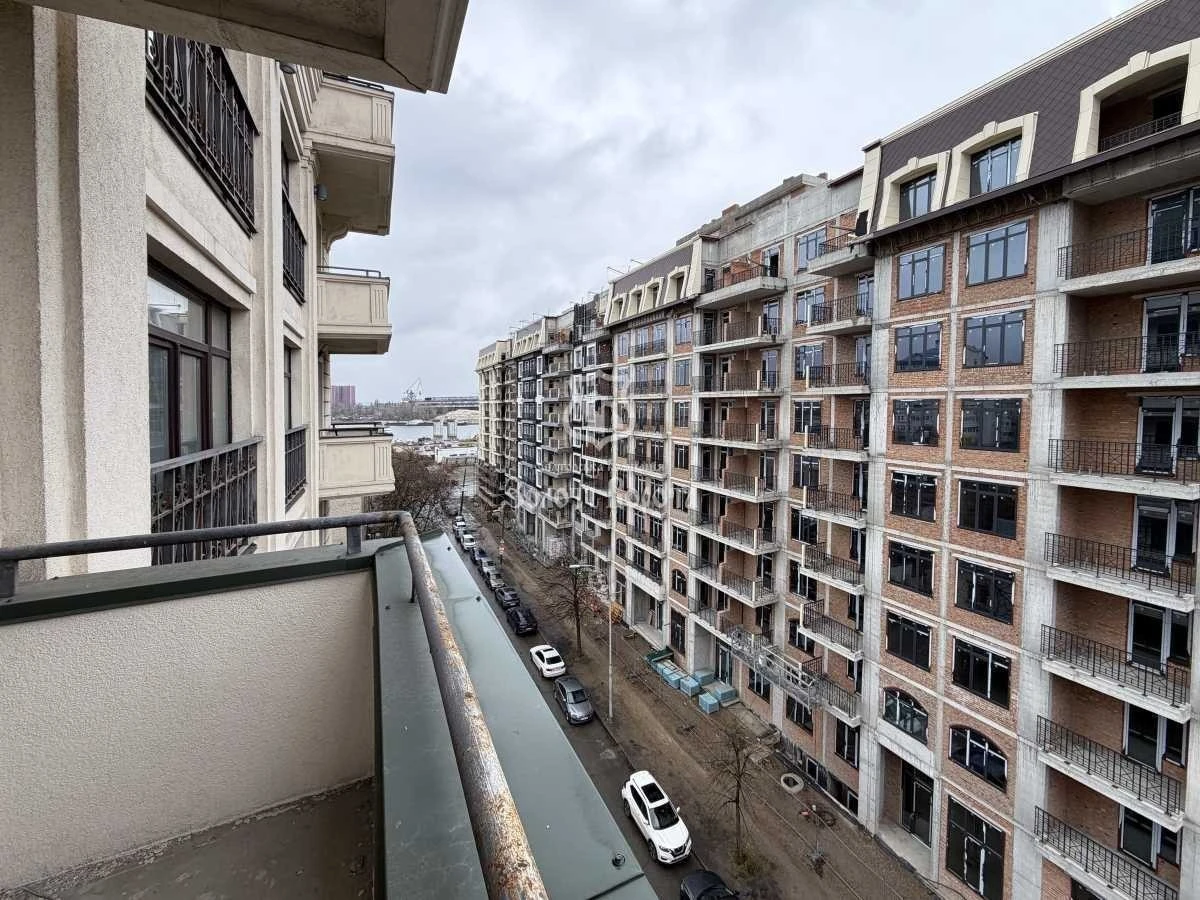 2-room apartment for sale 77 m², Shchekavytska St., 53