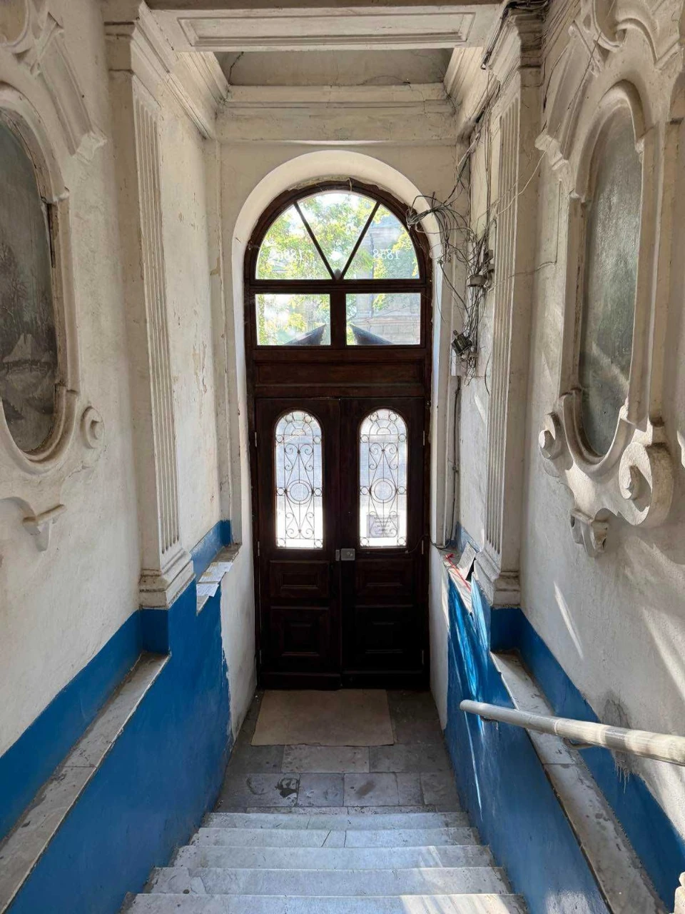 Продам эксклюзивную 1-комн. квартиру с террасой в историческ