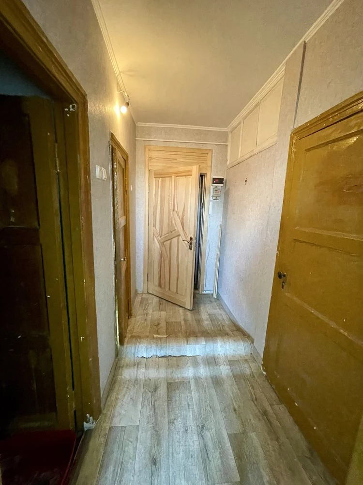 Код 24 Продам квартиру в центре