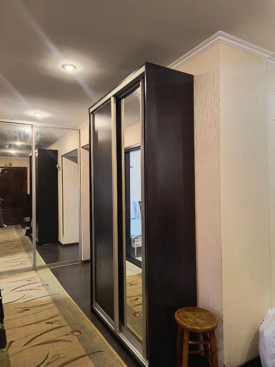 shev-03. Чудова, простора картира з ремонтом на Таїрова,