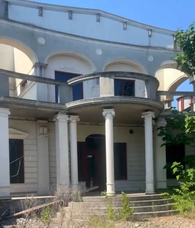 Продажа дома на Каманина