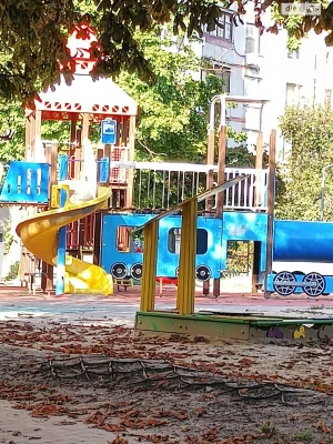 Продаж Квартира 624-ий мікрорайон
