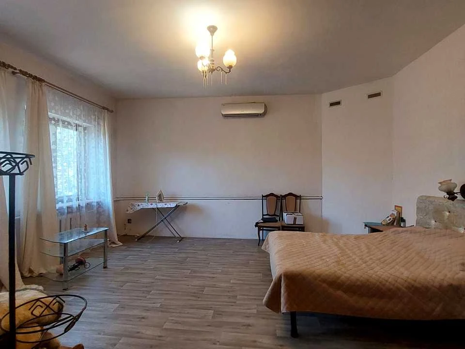 Будинок. Одеса, Сергія Єфремова вул.
