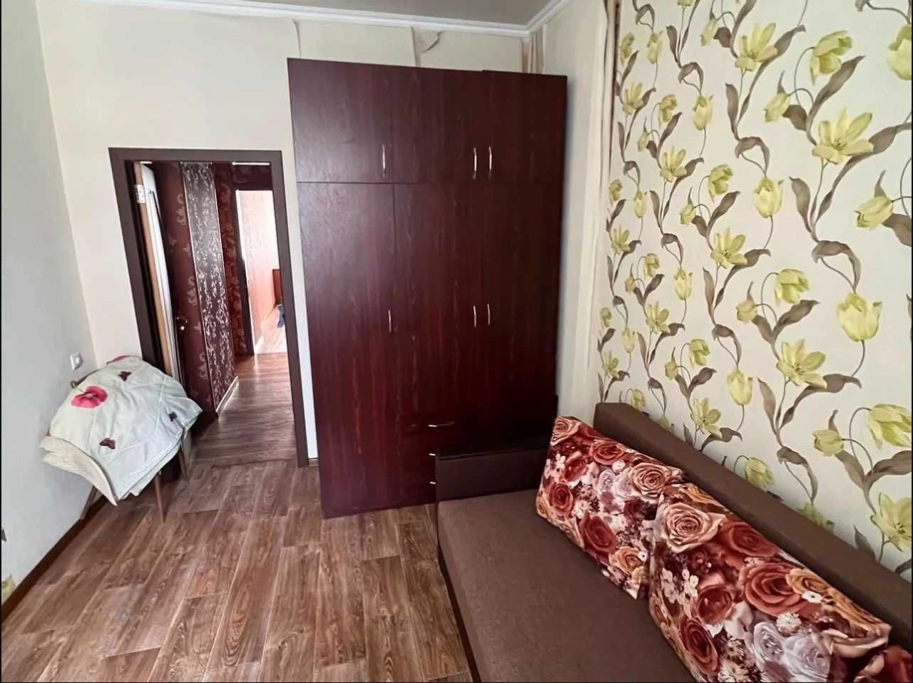 Продам 3 кв. , П.Поле (23 августа) NDF