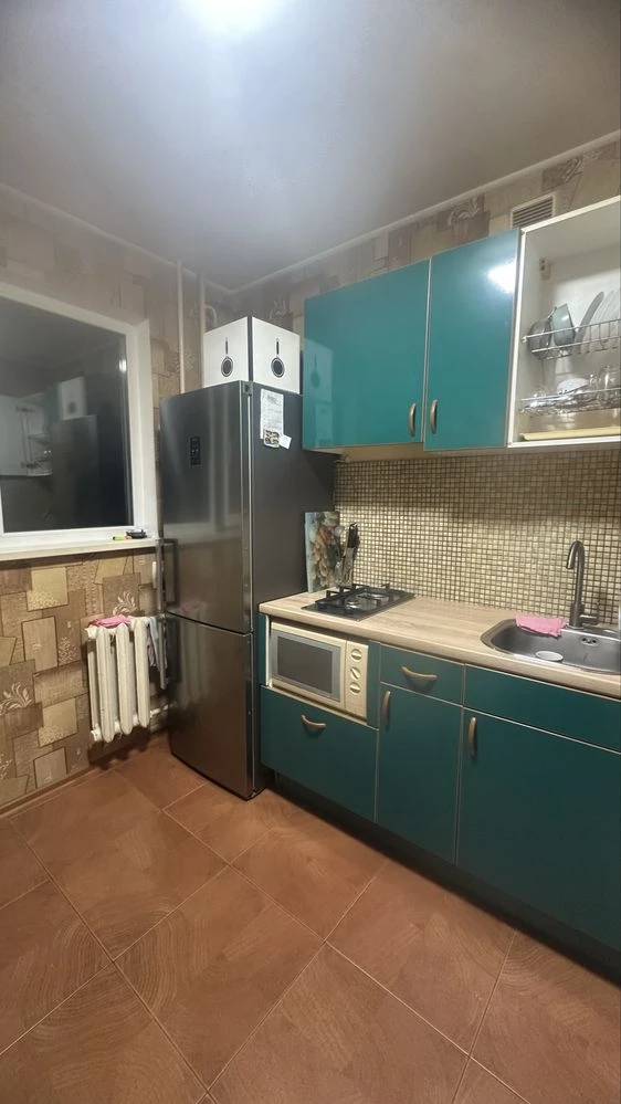 Продам 3-х ком квартиру в  Центре