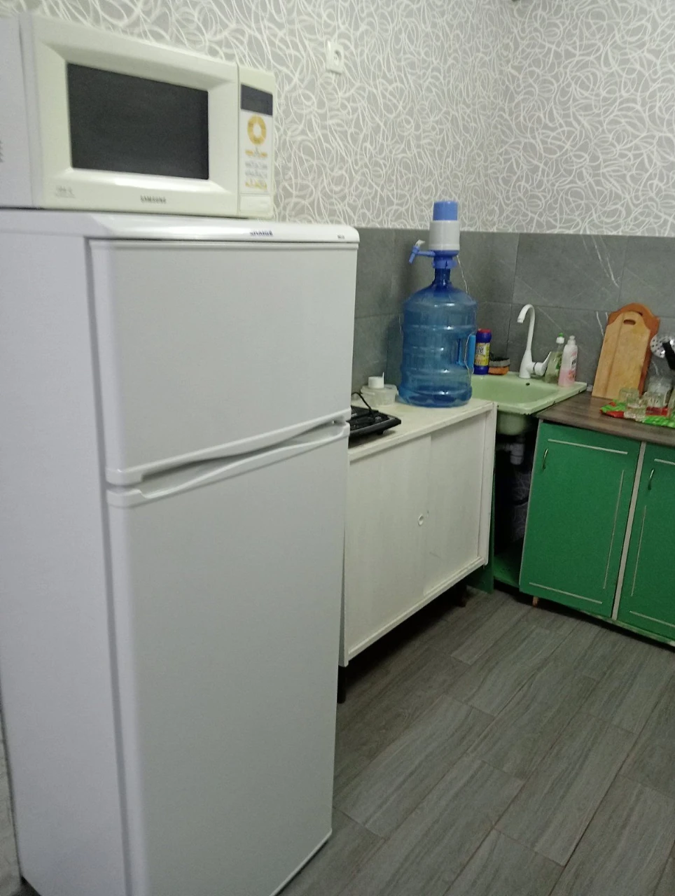 Продам гостинку 23.3 м2