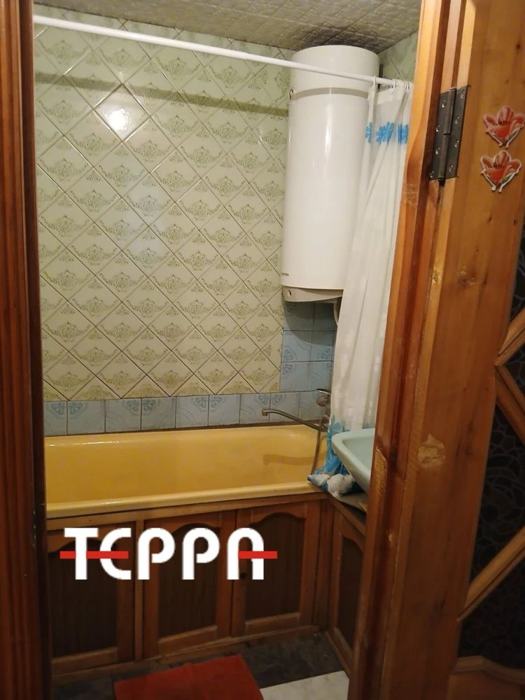 Продаж 1-кімнатної квартири, вул. Запорізька