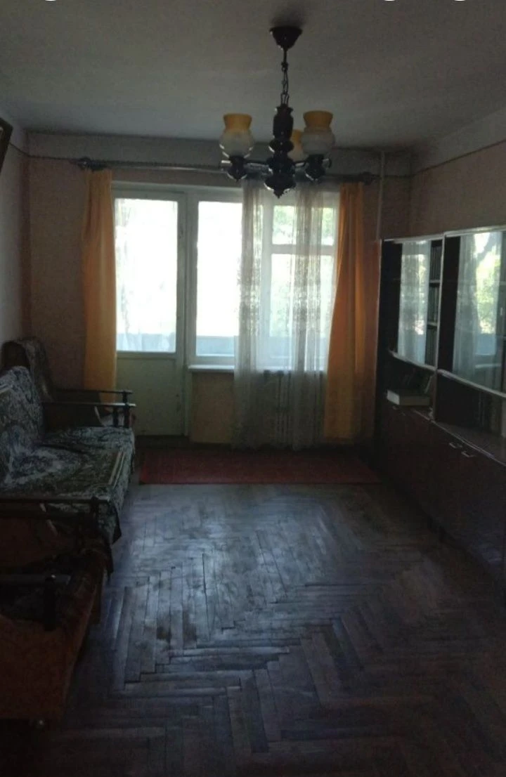 Продам 3х кімнатну квартиру в Заводському р-ні