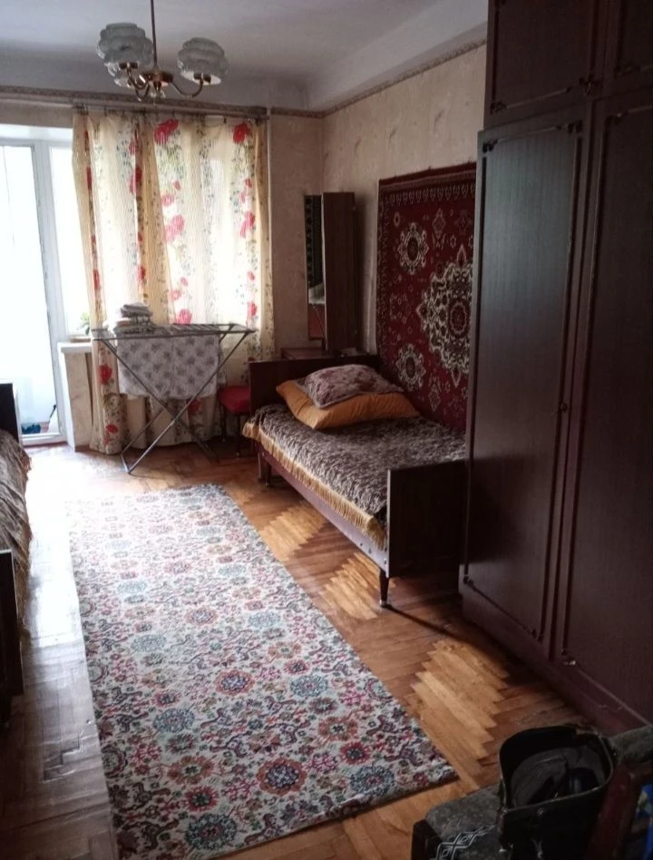 Продам 2х кімнатну квартиру в Космічному р-ні