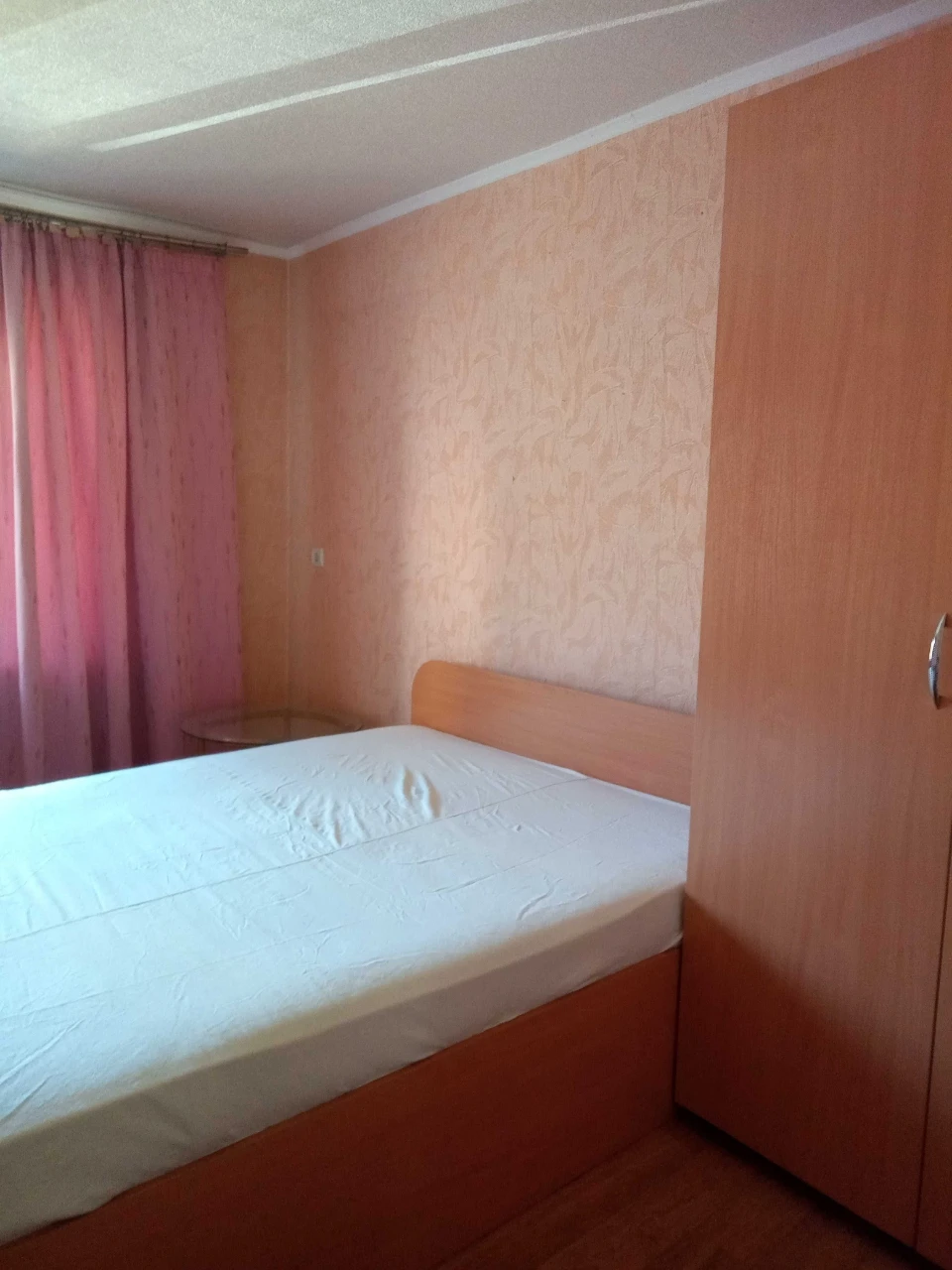 3-х кв. 74 м², 4 пов., розділ.кімн. ТЕРМIНОВО. ТОРГ. з мебля