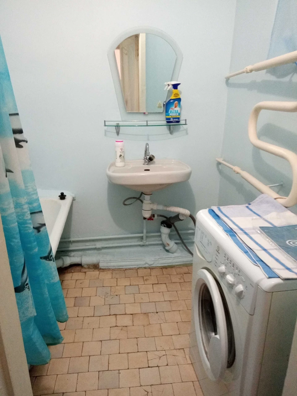 3-х кв. 74 м², 4 пов., розділ.кімн. ТЕРМIНОВО. ТОРГ. з мебля