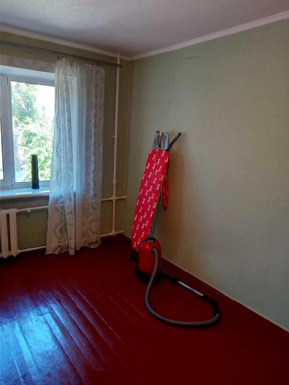 3-х кв. 74 м², 4 пов., розділ.кімн. ТЕРМIНОВО. ТОРГ. з мебля