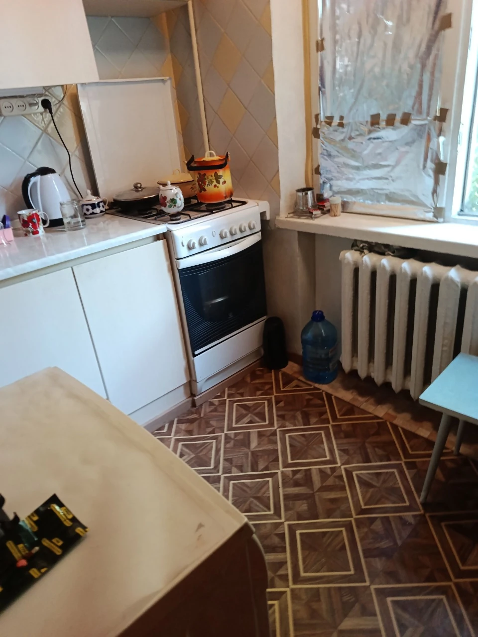 продам 1 ком, квартиру район малого рынка