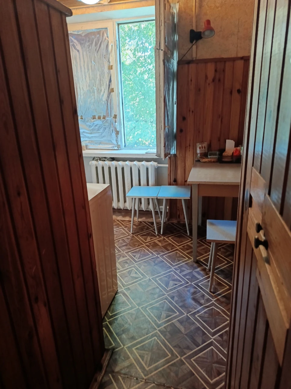 продам 1 ком, квартиру район малого рынка