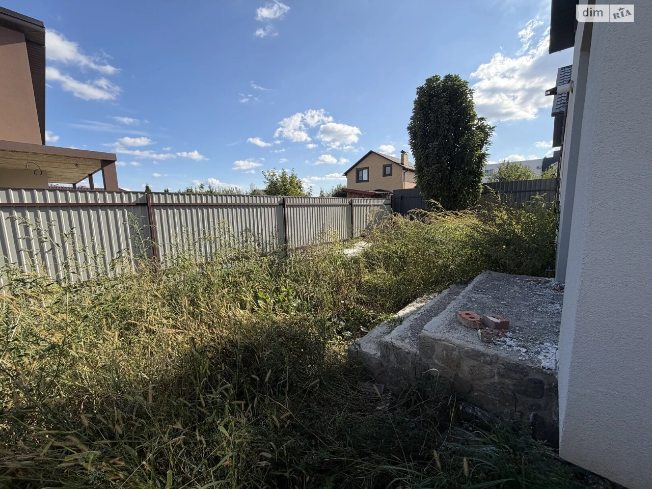 Продаж Дім
