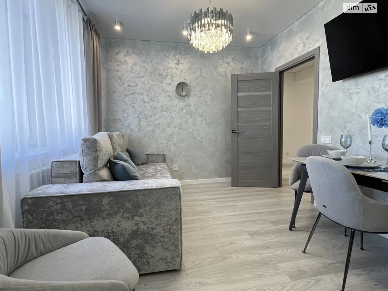 Продаж Квартира Академічний