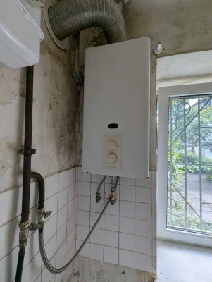 Продаж 2-кімнатної квартири по вул. Довга, центральна частин