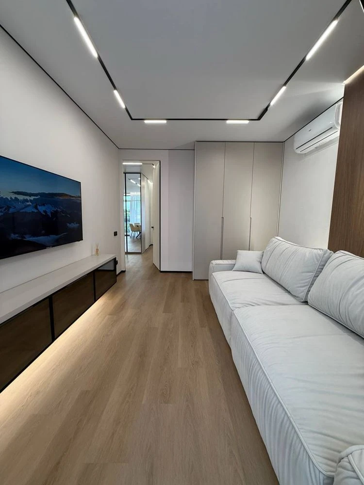 2-кімнатна квартира 57 м² у ЖК Light Home Центр міста