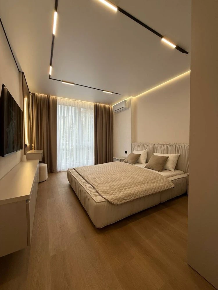 2-кімнатна квартира 57 м² у ЖК Light Home Центр міста