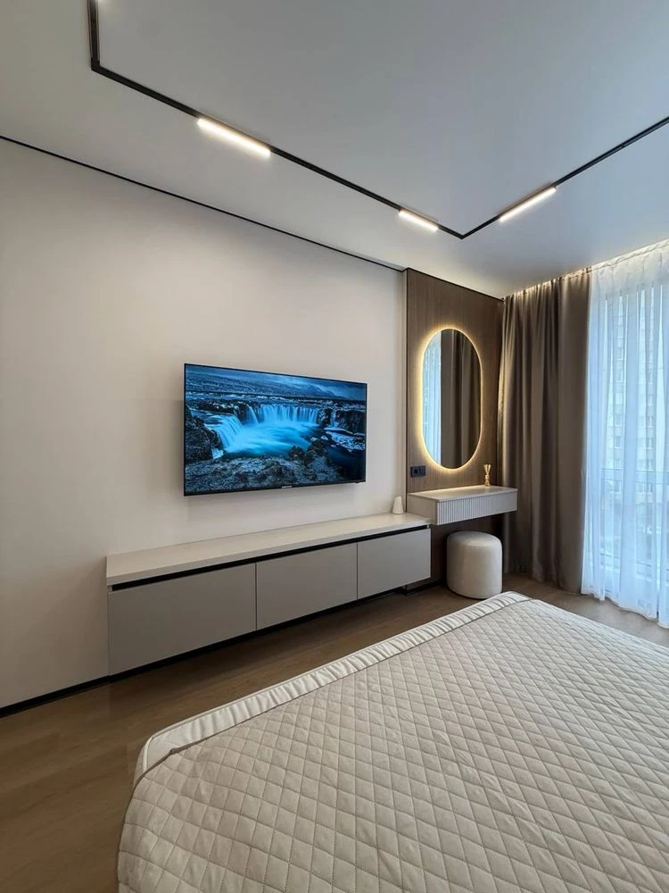 2-кімнатна квартира 57 м² у ЖК Light Home Центр міста
