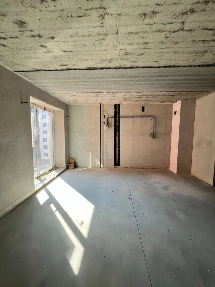 Велика 1-кімнатна квартира 66,65 м² у ЖК «Скандинавія»
