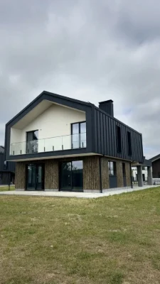 Будинок з 2 терасами — 170 м², 10 соток | Івано-Франківськ