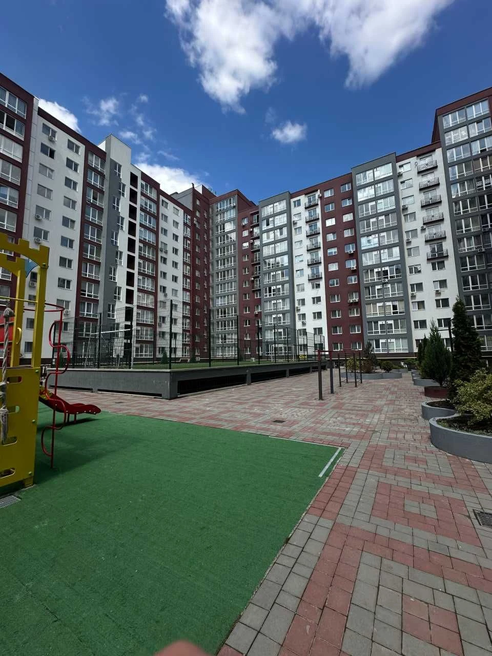 Однокімнатна квартира в центрі продаж ЖР Княгинин Галицька В