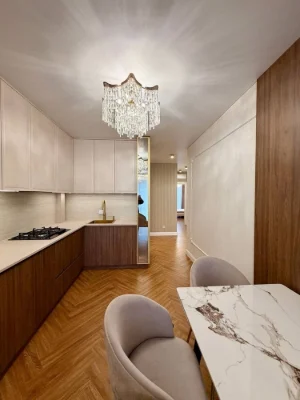 2-кімнатна квартира з дизайнерським ремонтом | ЖК Б4 | 72 м²
