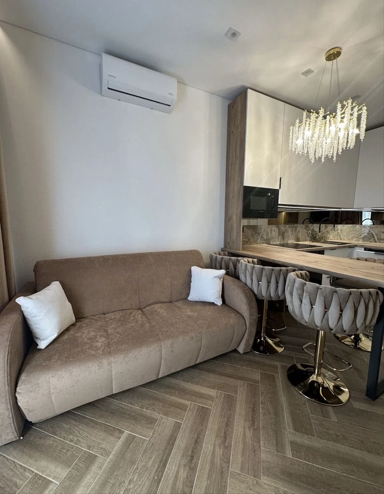 Продаж 2кім квартири жк « ParkLand”,