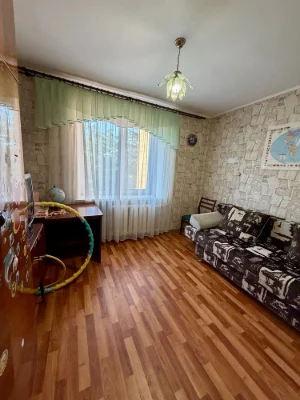 Продам 3х кімнатну квартиру р-н Алмазний