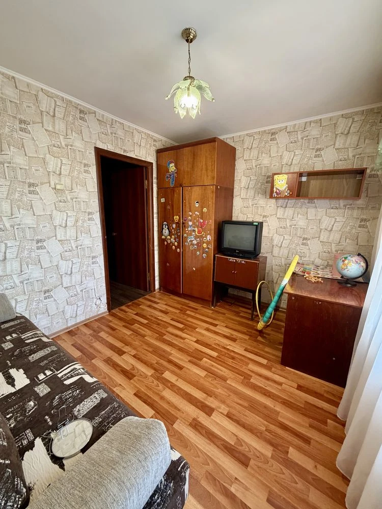 Продам 3х кімнатну квартиру р-н Алмазний