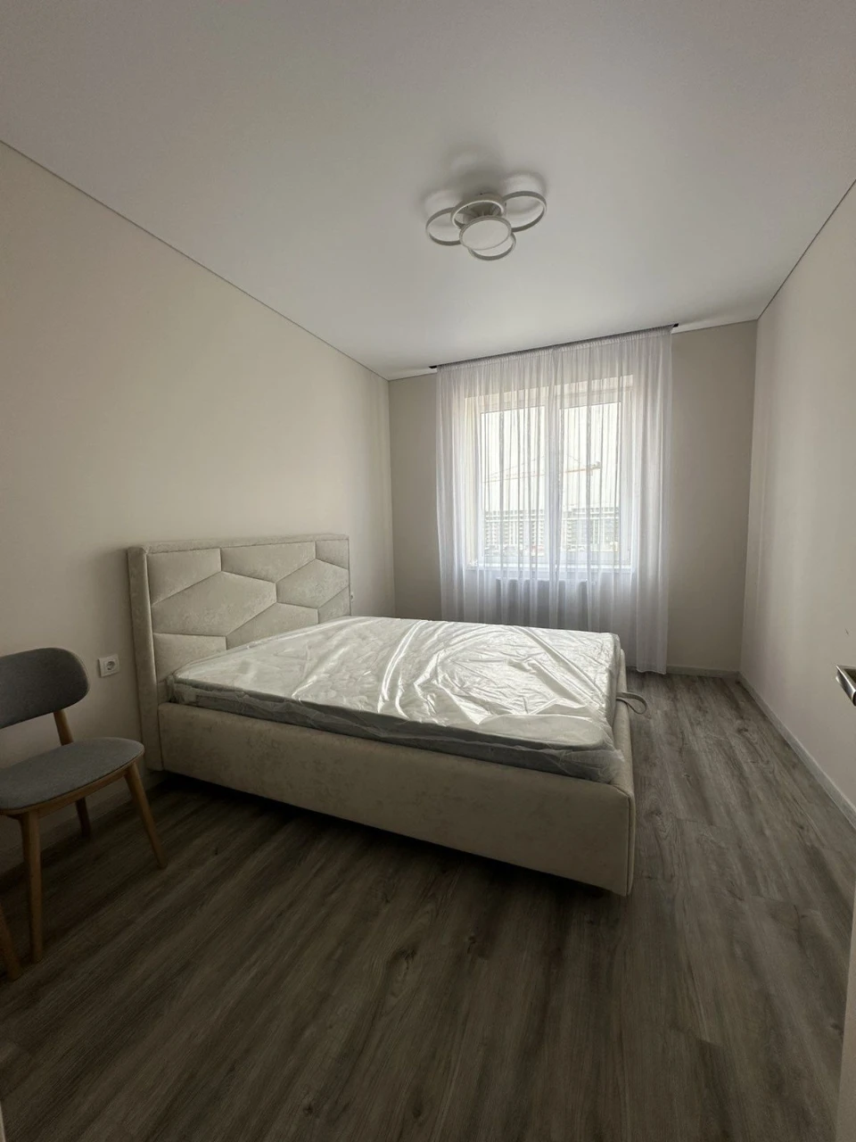 Продається 2 кімн. Кв. Вул. БОГОМОЛЬЦЯ