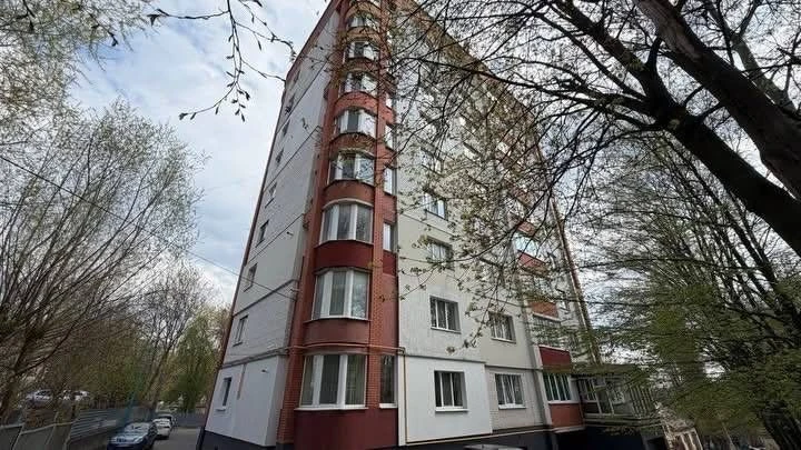 Продаж квартири Виставка