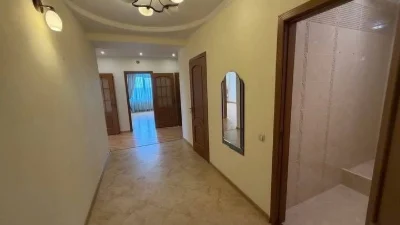Продаж квартири Виставка