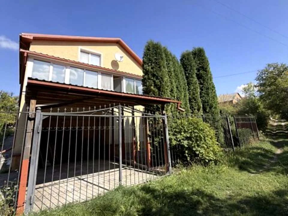 Будинок. Хмельницький, Художня вул.