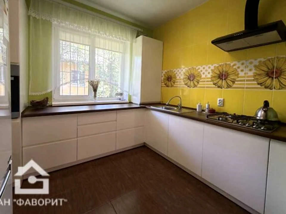Будинок. Хмельницький, Художня вул.