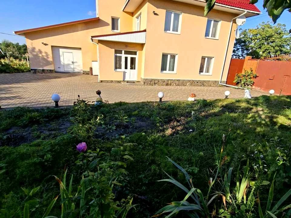Будинок. Хмельницький, Кармелюка вул.