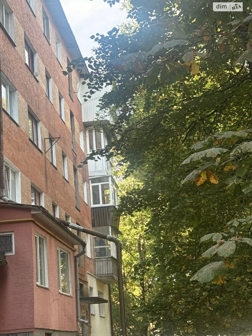 Продаж Квартира Виставка