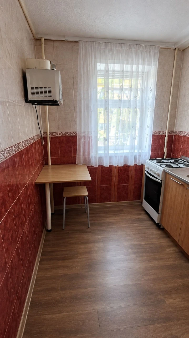 Продам 1но кімнатну квартиру в центрі