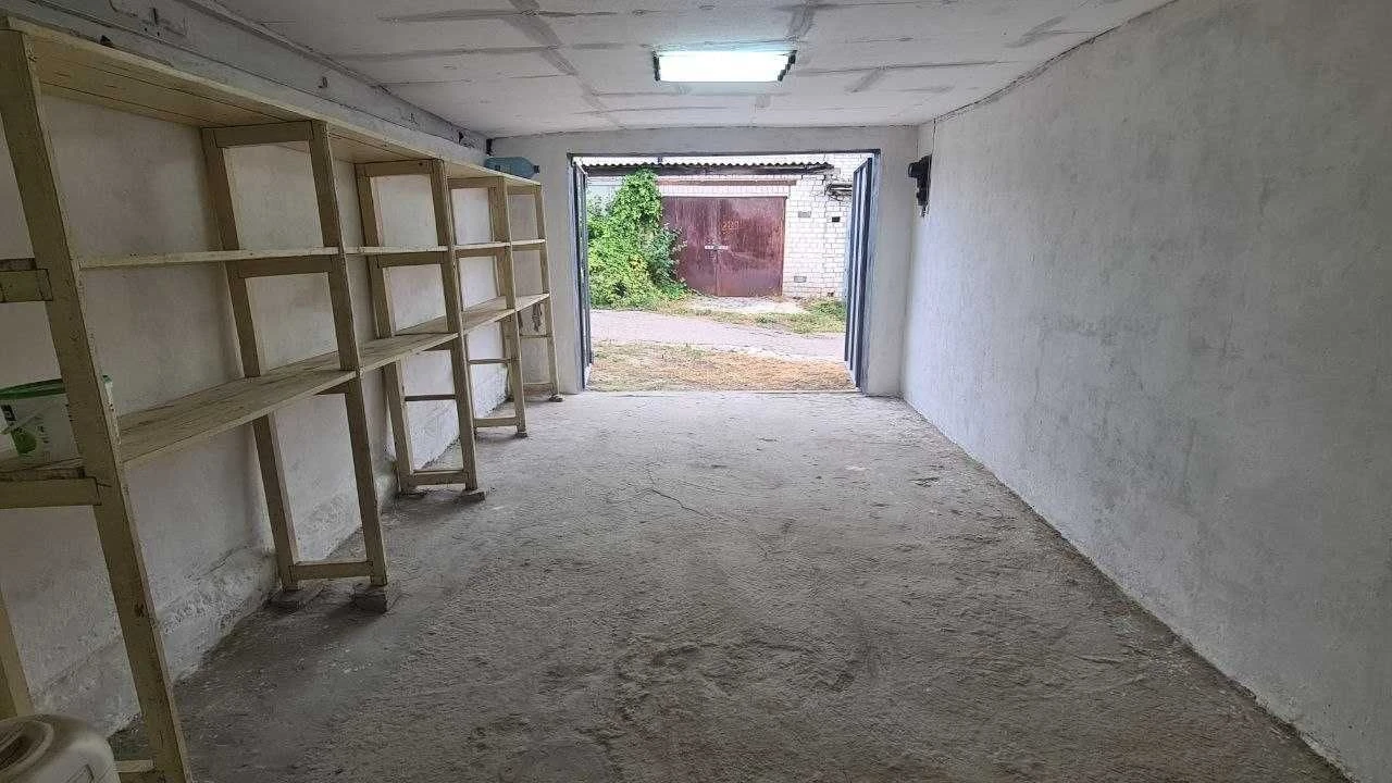 Продам капітальний гараж в ПЗР, коператив Ротор.