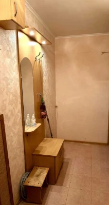 Продам 3-кімнатну квартиру по вул. Михайла Грушевського
