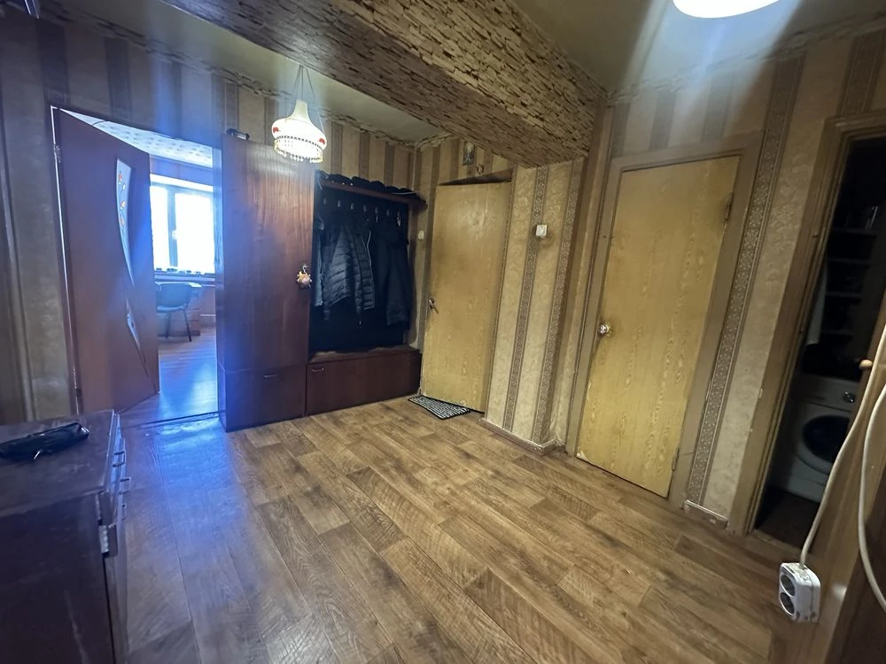 Продам 3кімнатну