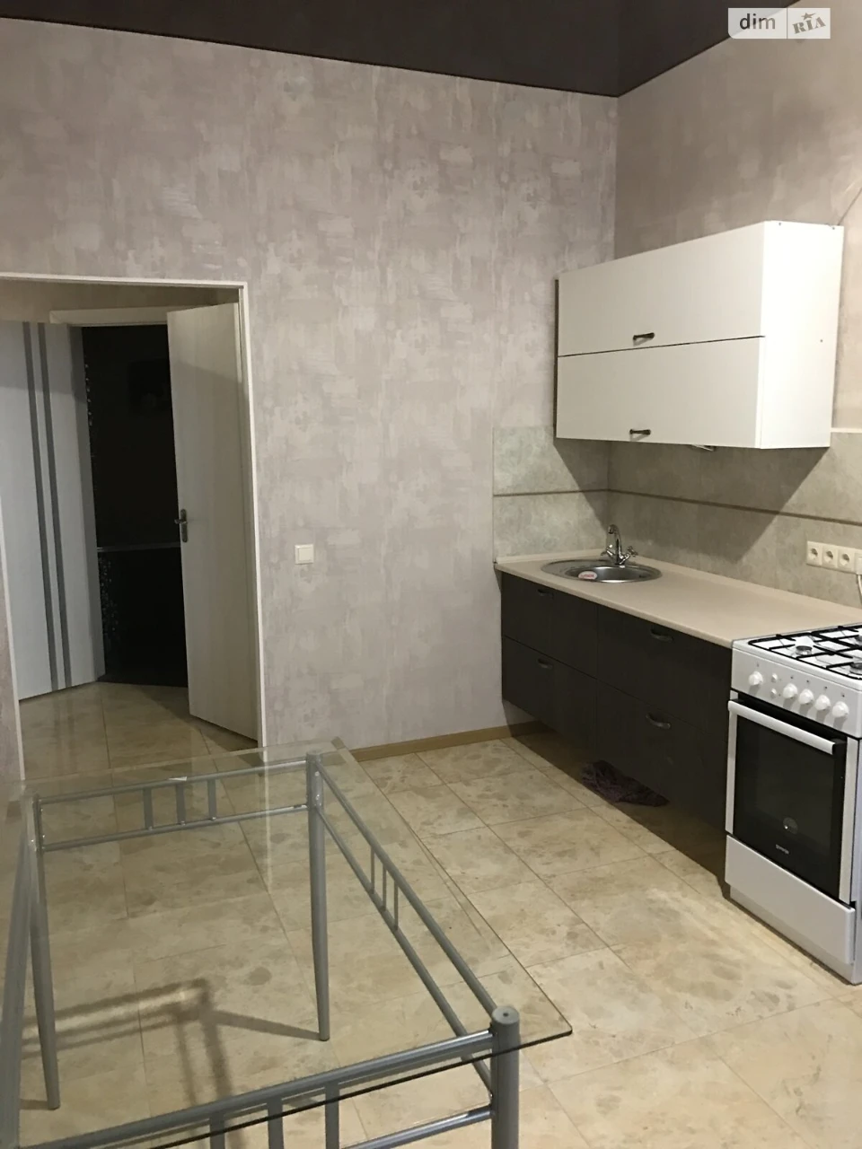 Довгострокова Оренда Квартира Виставка