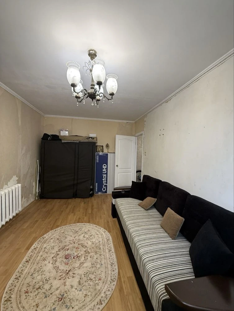 Продам 2 кімнатну квартиру