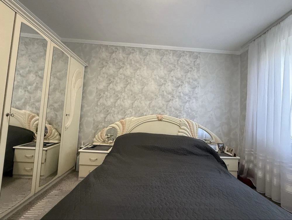 Продам 2 кімнатну квартиру