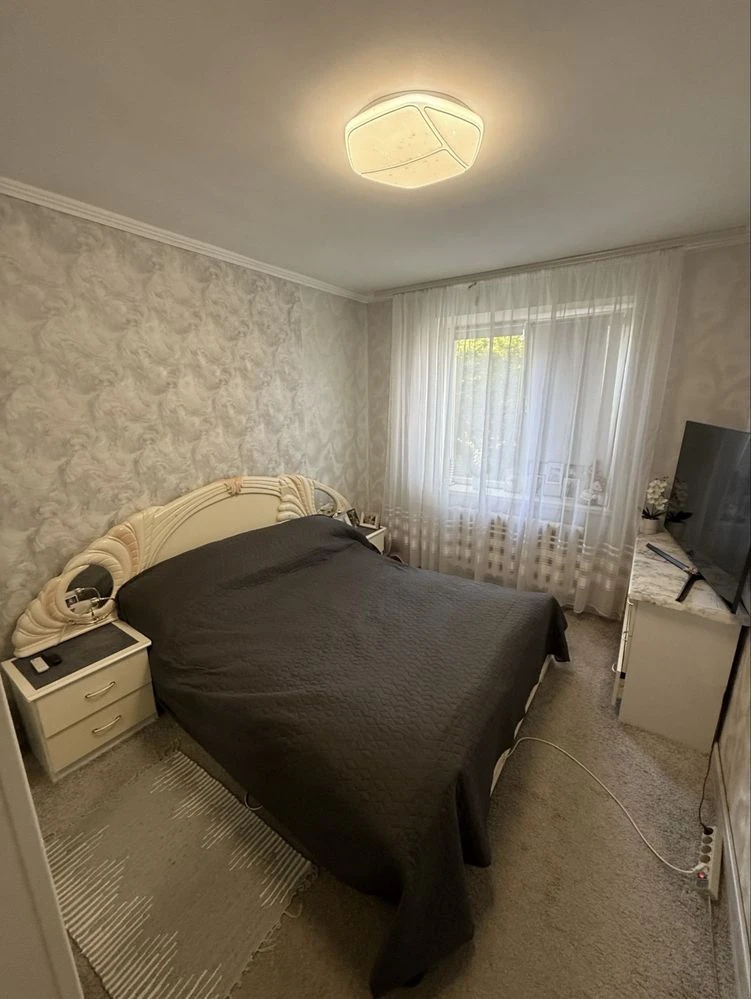 Продам 2 кімнатну квартиру